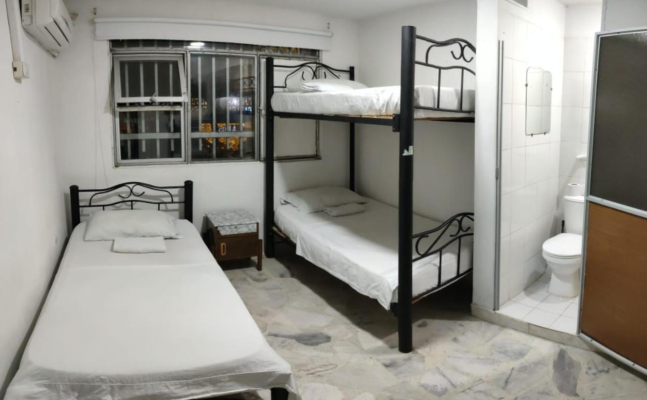 Hostal El Mohan Neiva  Eksteriør billede