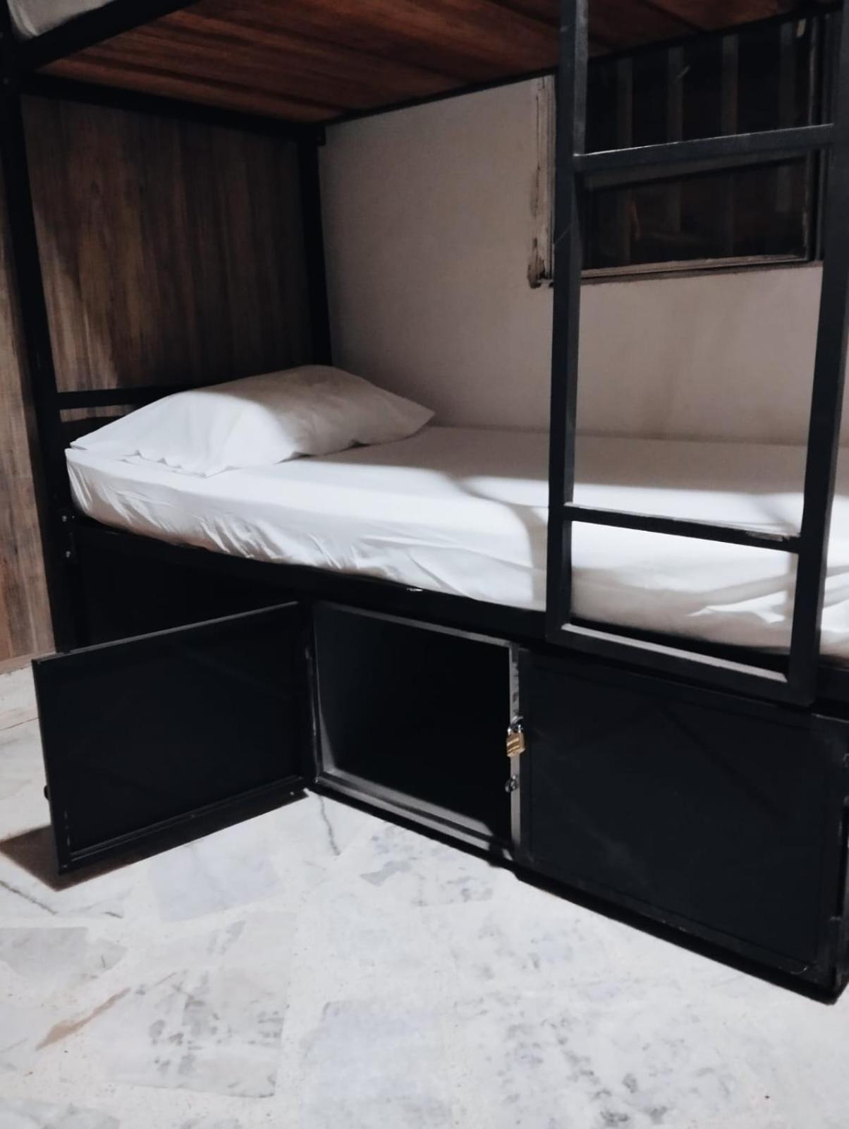 Hostal El Mohan Neiva  Eksteriør billede