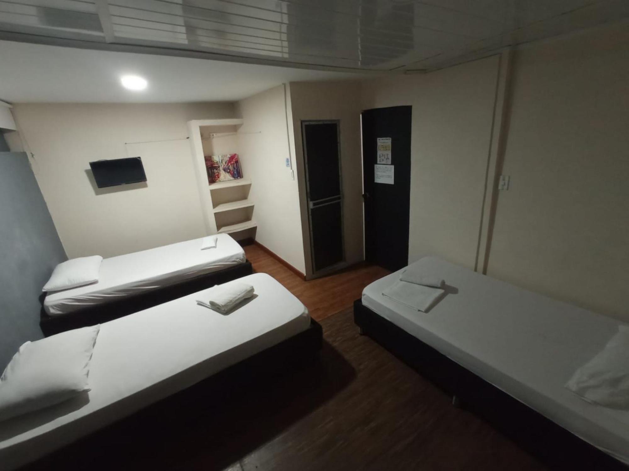 Hostal El Mohan Neiva  Eksteriør billede